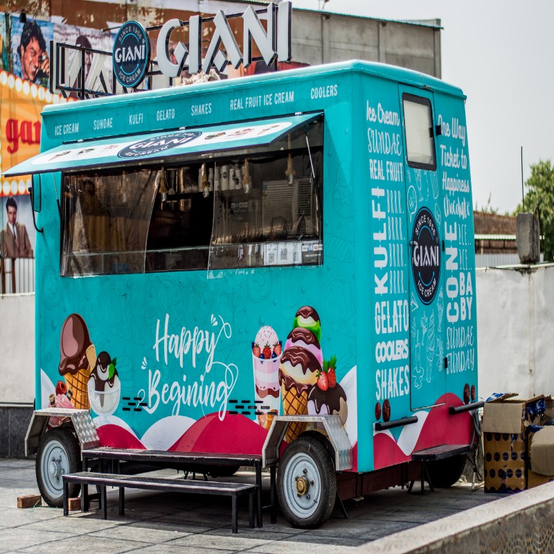 xe food-truck bán kem