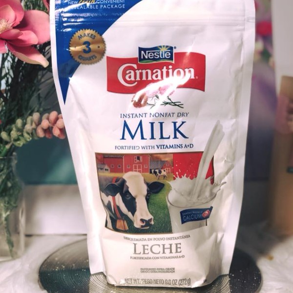 Bột sữa Nestle Carnation Instant Nonfat Dry Milk
