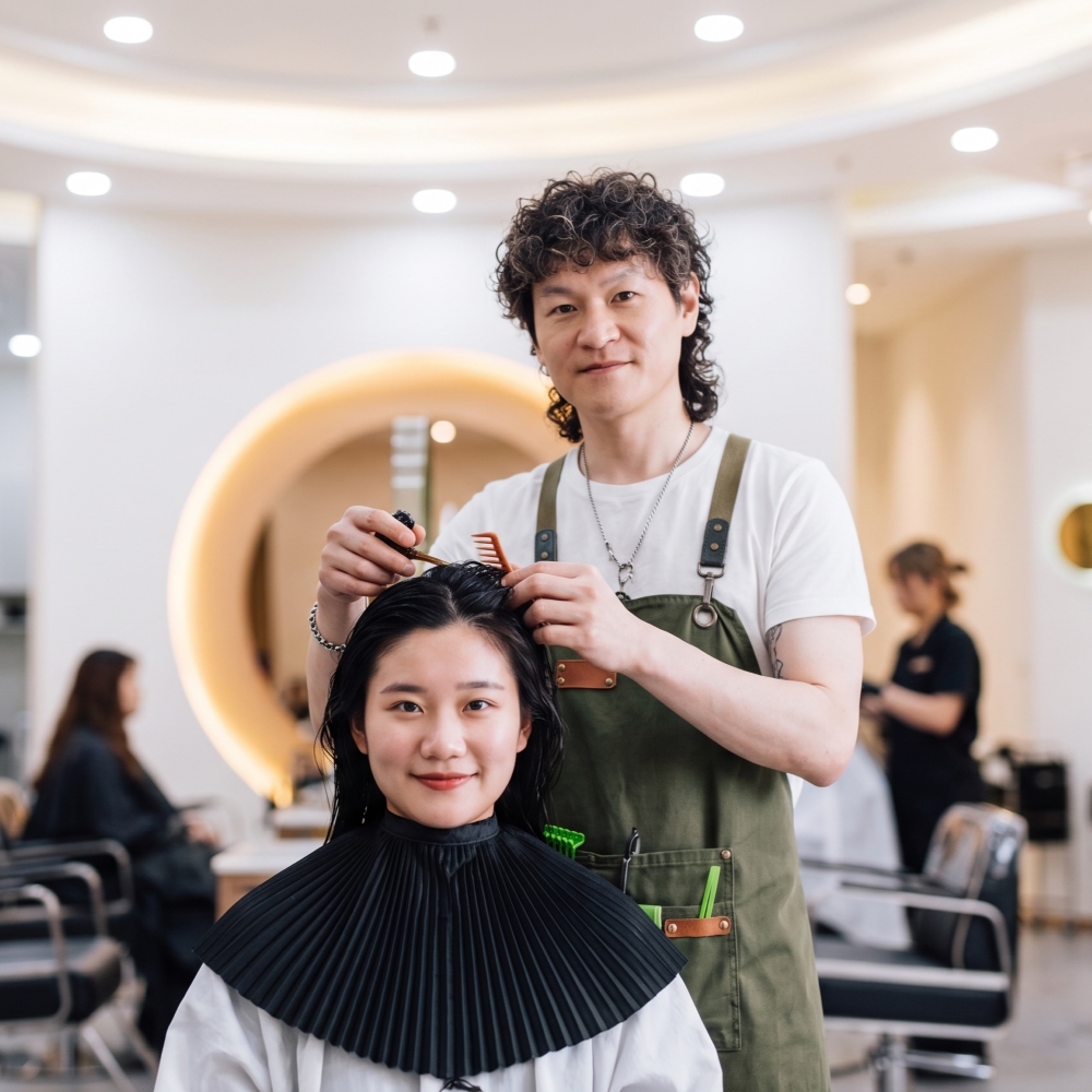 Hair Salon Chuyên Nghiệp