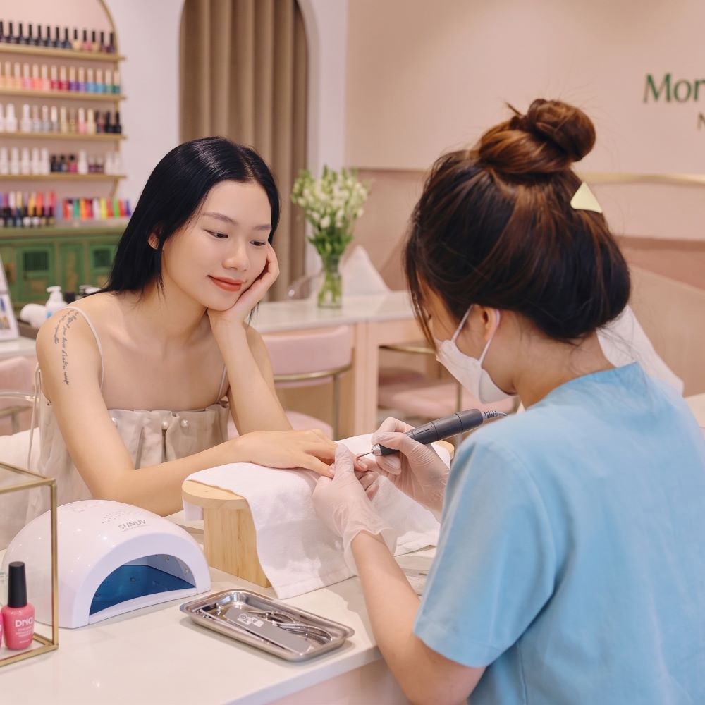 Tiệm Nail & Mi