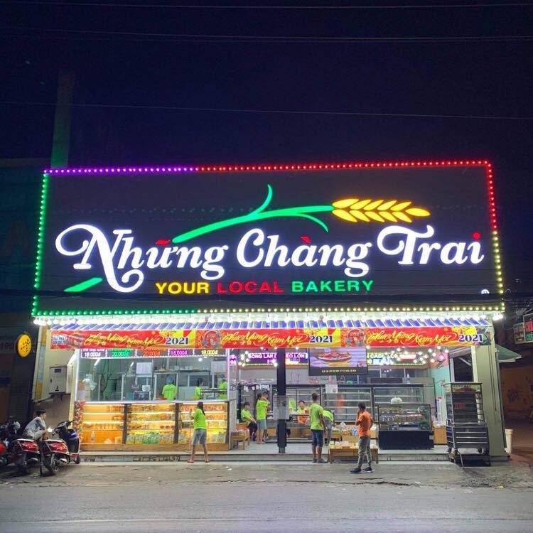 Cửa hàng thực tế Những Chàng Trai Bakery