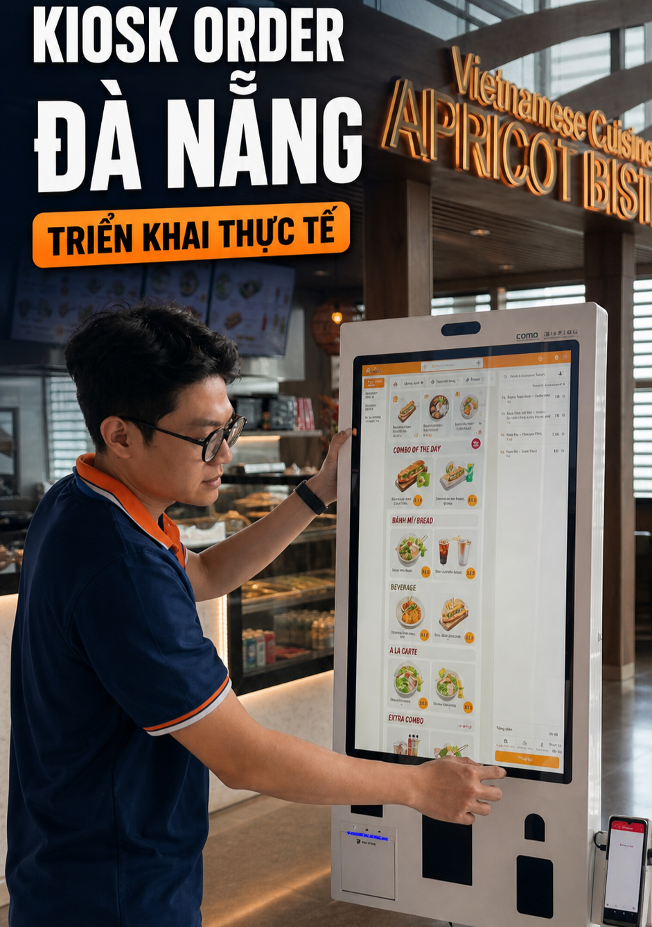 Nhân viên lắp đặt kiosk PosApp tại Cảng hàng không quốc tế Đà Nẵng
